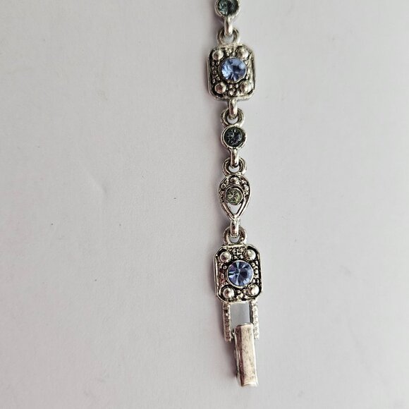 Vintage Style Trifari Bracelet & Stud Earrings Rare Gift Set Blue Stones 2000s - Picture 13 of 17